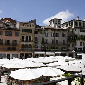 La Costa Wine Relais Verona