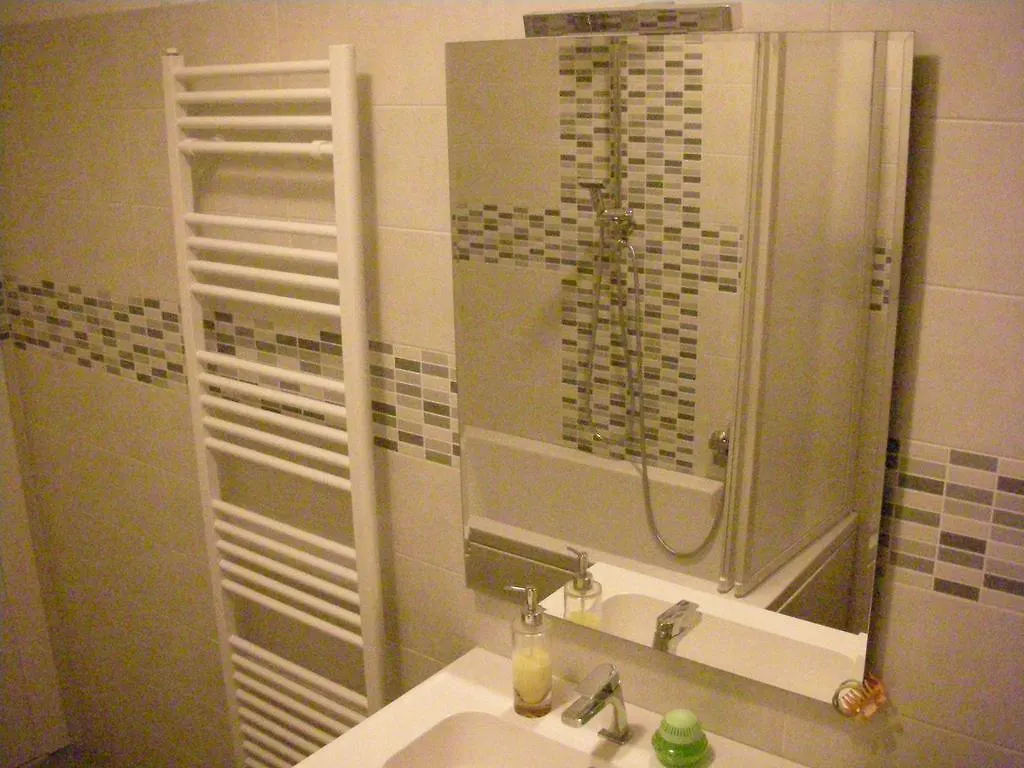 Stanza Luminosa Guest House Verona Italy